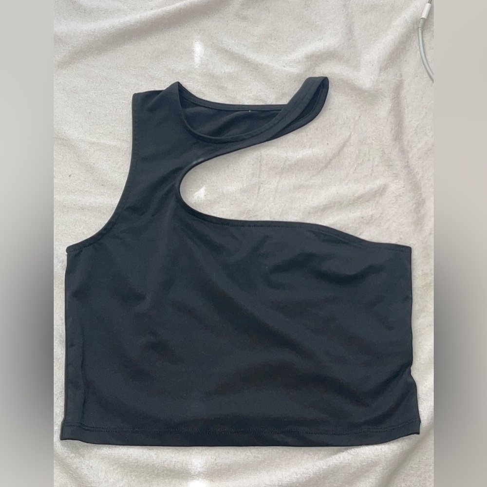 black top with cut out